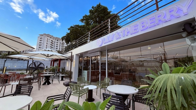 Brunch & dining